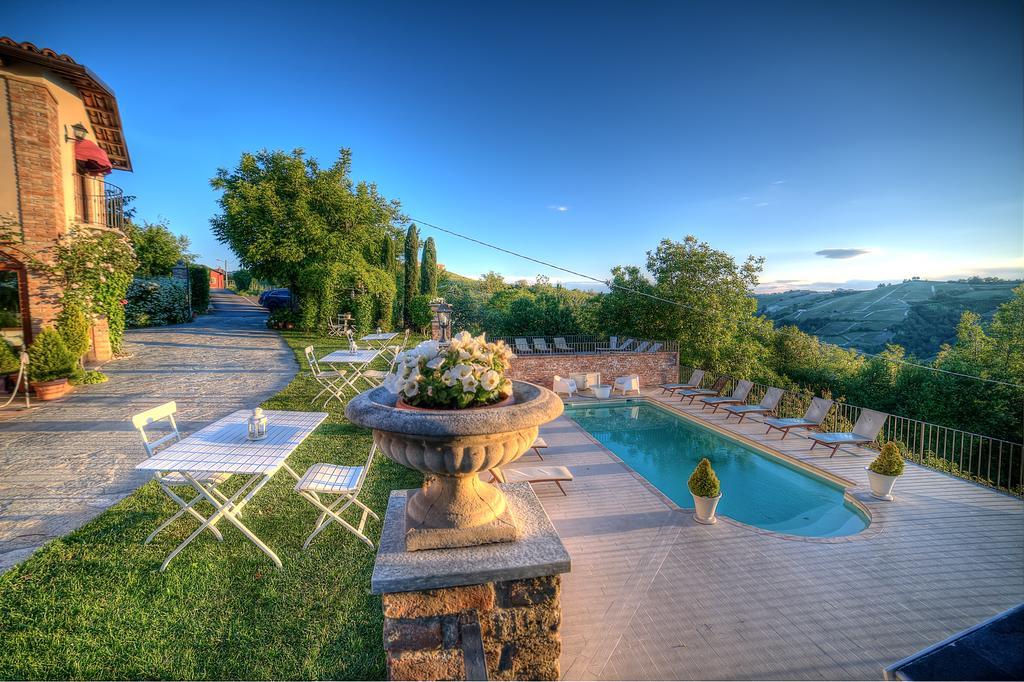 Locanda San Giorgio Neviglie Екстер'єр фото