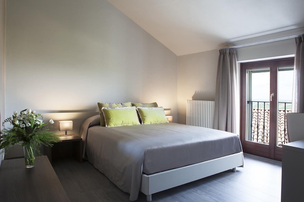 Locanda San Giorgio Neviglie Екстер'єр фото